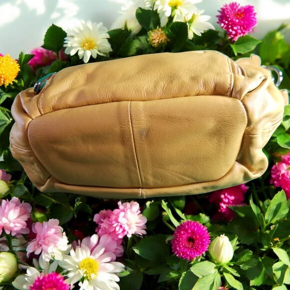 Stone Mountain Yellow Hobo Leather Purse Shoulder Bag 12237 - Picture 7 of 9